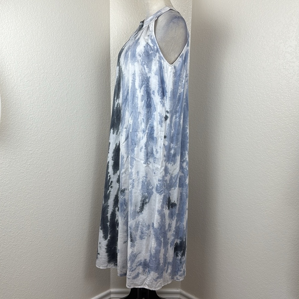 THML Tie Dye Midi Dress With Halter Neck In Blue Size Medium NWT - Picture 5 of 10